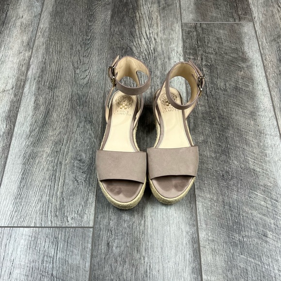 Vince Camuto Mauve Platform Sandals - Picture 1 of 11